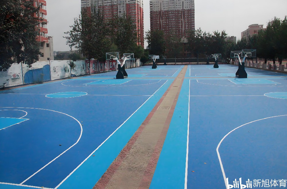 蘇州硅PU籃球場現(xiàn)狀分析 蘇州硅PU籃球場現(xiàn)狀分析